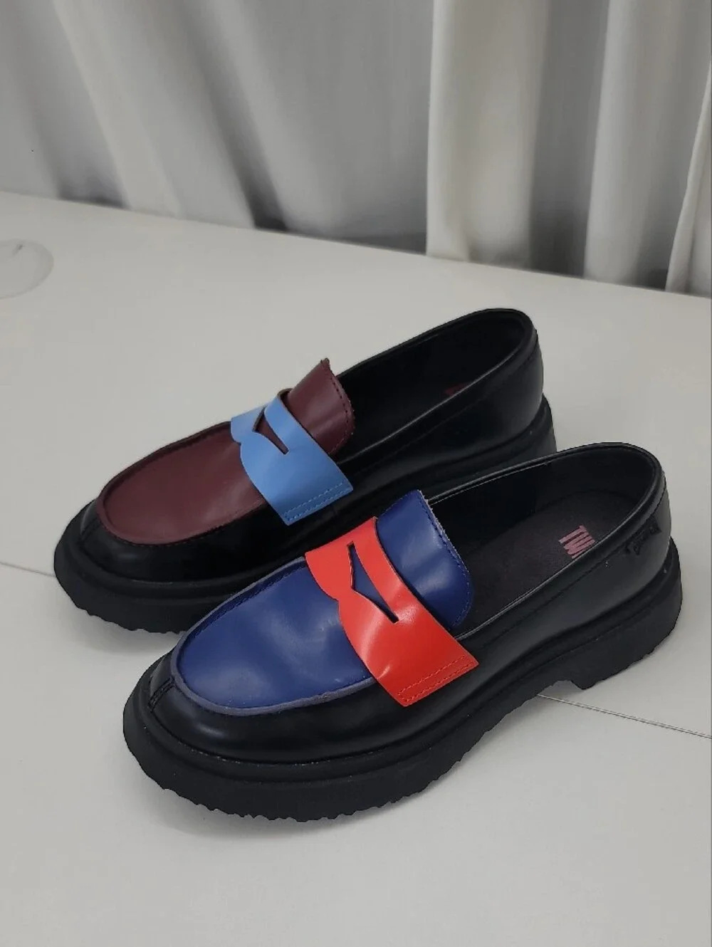 Camper twins two